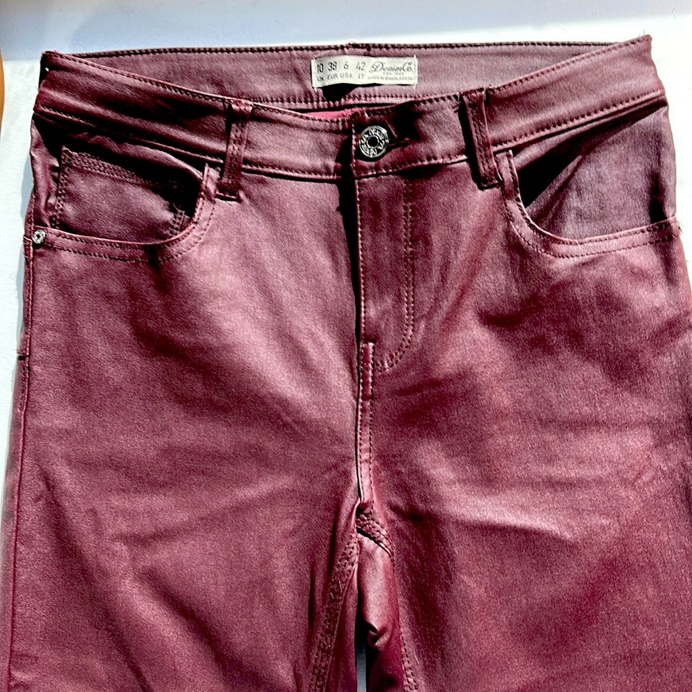 Denim&Co 1969 dark cherry leather skinnies